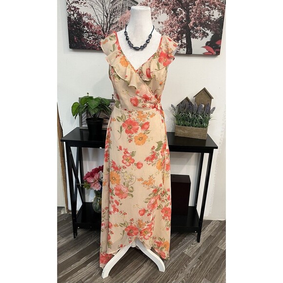 Lulus Women’s Wrap Long Dress Size  M Floral ruffled adjustable straps V Neck - Picture 3 of 12